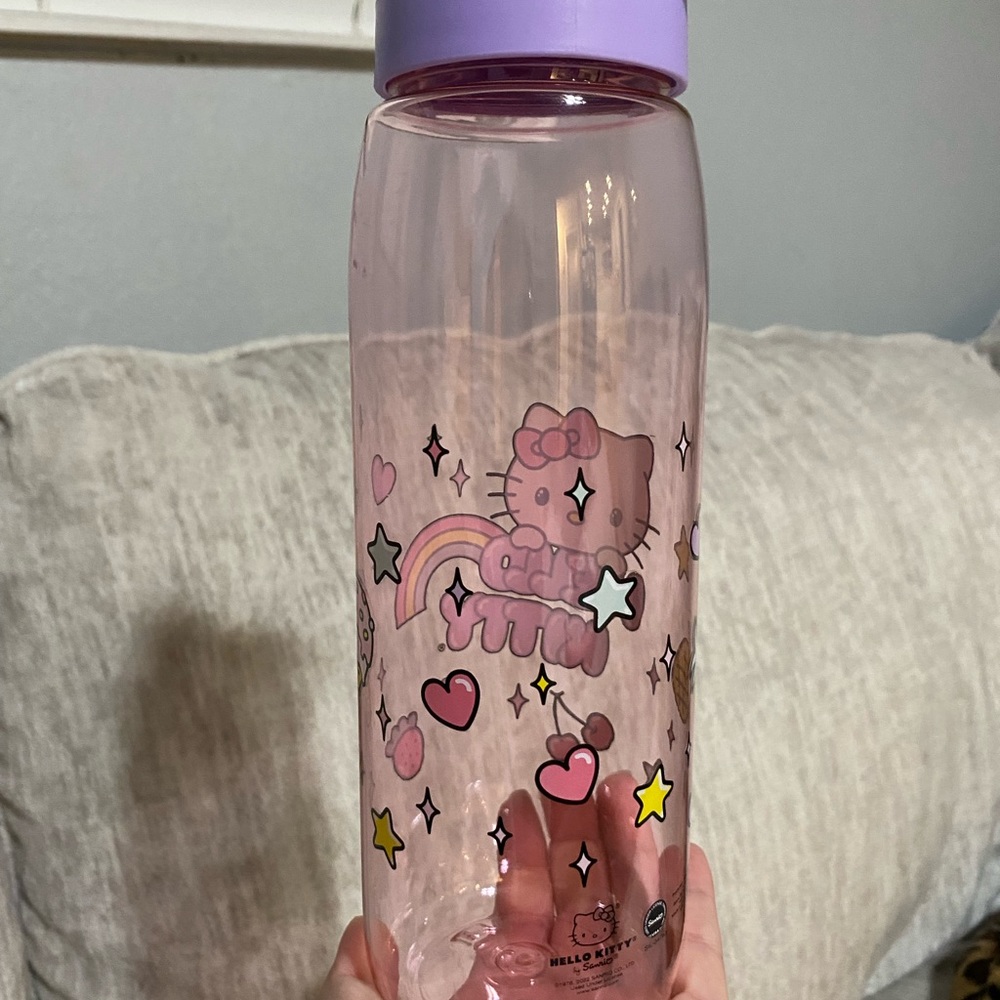 Hello Kitty Cup Bundle - image 6